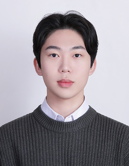 송준일 사진