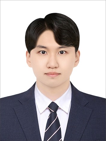이준혁 사진