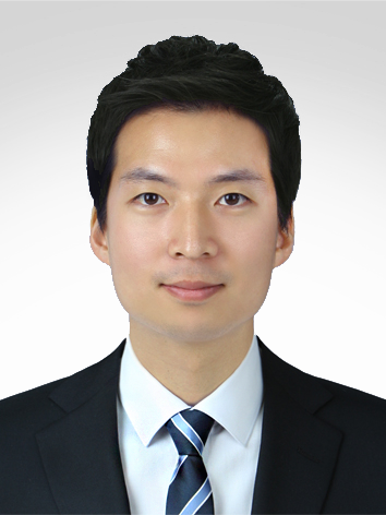 김동욱 사진