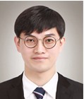 김용태 사진