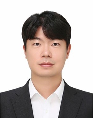조인철 사진